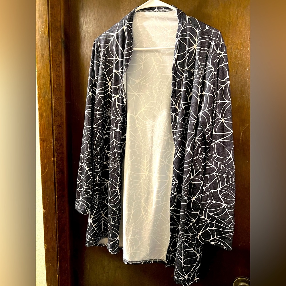 Spider web cardigan, size medium, NWOT